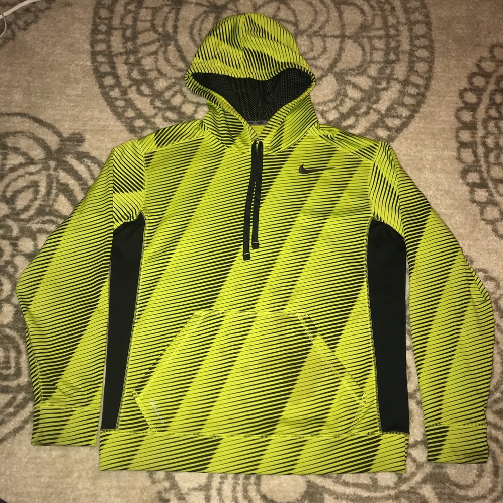Men’s Nike Therma-Fit Hoodie, Yellow and Black